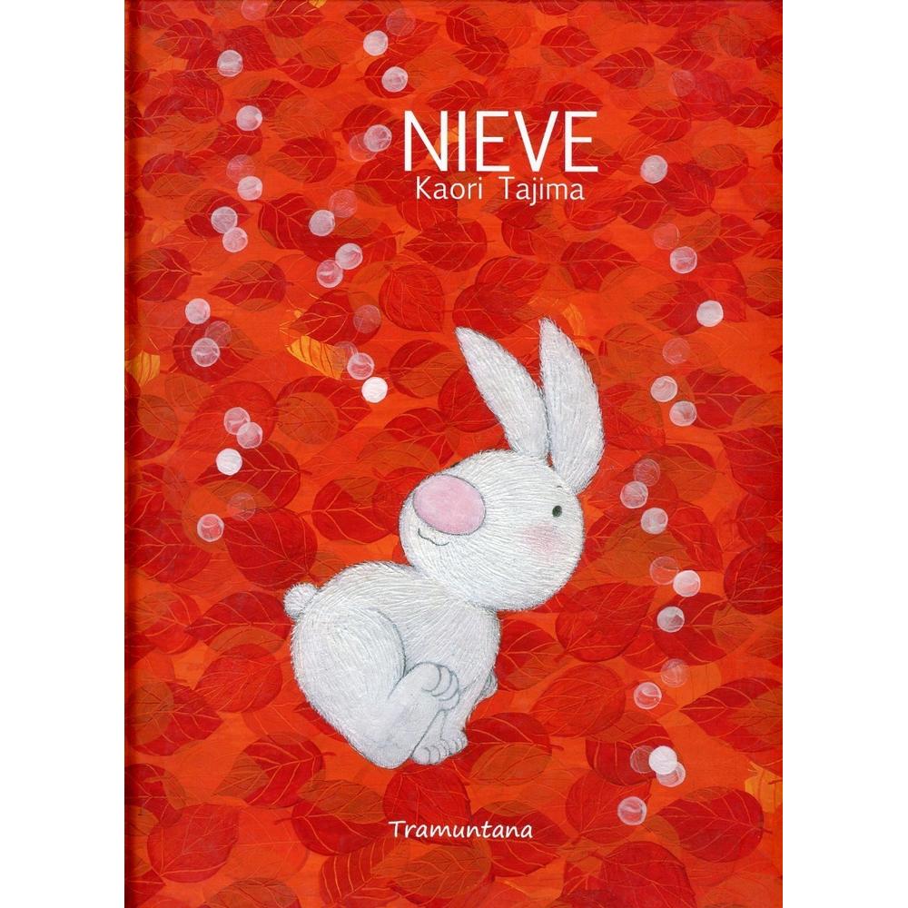 Nieve (t.d) Tramuntana Editorial Libro x 1.0 Nieve (t.d) "Un copo de nieve cae girando en el cielo. ¡Nieva! Pronto una capa blanca cubrirá el bosque y todos tendrán que encontrar su guarida para pasar el invierno." Nº de páginas: 40 Editoria