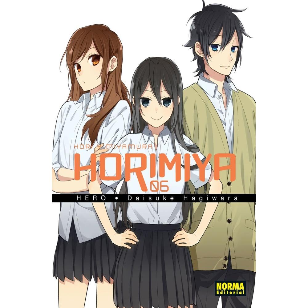 Horimiya No. 6 Editorial Norma Libro x 1.0 HORIMIYA 06  HERODAISUKE HAGIWARA  Autores:Daisuke Hagiwara, Hero  Colecciones:CÓMIC MANGA  Editoriales:NORMA Editorial  Series:HORIMIYA   AHORA SON PAREJA OFICIAL, PERO TODO CAMBIA… ¡Y TODO SIGUE IGU